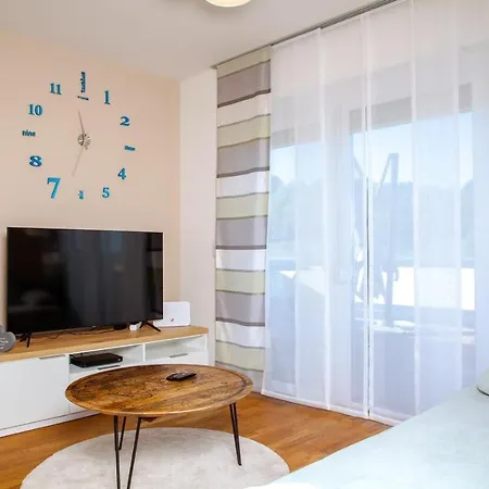 Apartman Dein Lieblingsplatz Mit Traumhafter Terrasse, Top 2 Muhldorf Bei Feldbach