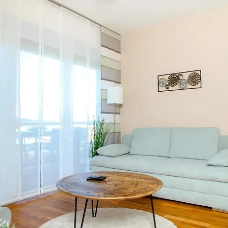 Dein Lieblingsplatz Mit Traumhafter Terrasse, Top 2 아파트