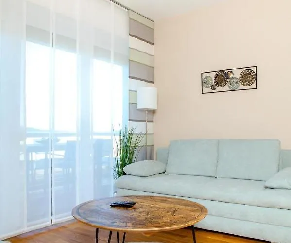 Dein Lieblingsplatz Mit Traumhafter Terrasse, Top 2 شقة